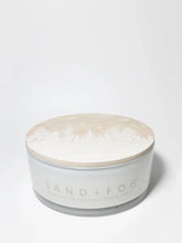Winter White 34 oz scented candle