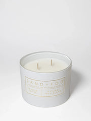 Winter White 12 oz scented candle