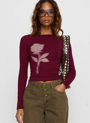 Amabon Top Burgundy Blurred Rose