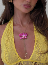 Nowah Orchid Necklace Gold