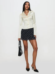 Miravella Long Sleeve Top Cream