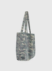 Smolder Tote Bag Camo