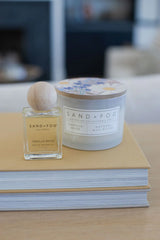 Vanilla Musk 12 oz scented candle