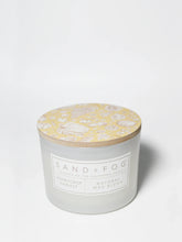 Honeycrisp Harvest 12 oz scented candle