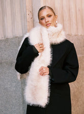 Freeze Fluffy Scarf Beige