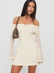 Colettie Long Sleeve Mini Dress Cream