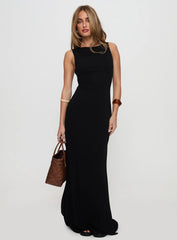 Ace Of Hearts Backless Maxi Dress Black Petite