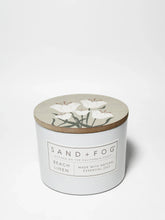 Beach Linen 12 oz scented candle