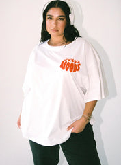 Noods Oversized Tee White Curve