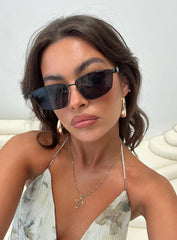 Aletta Sunglasses Black