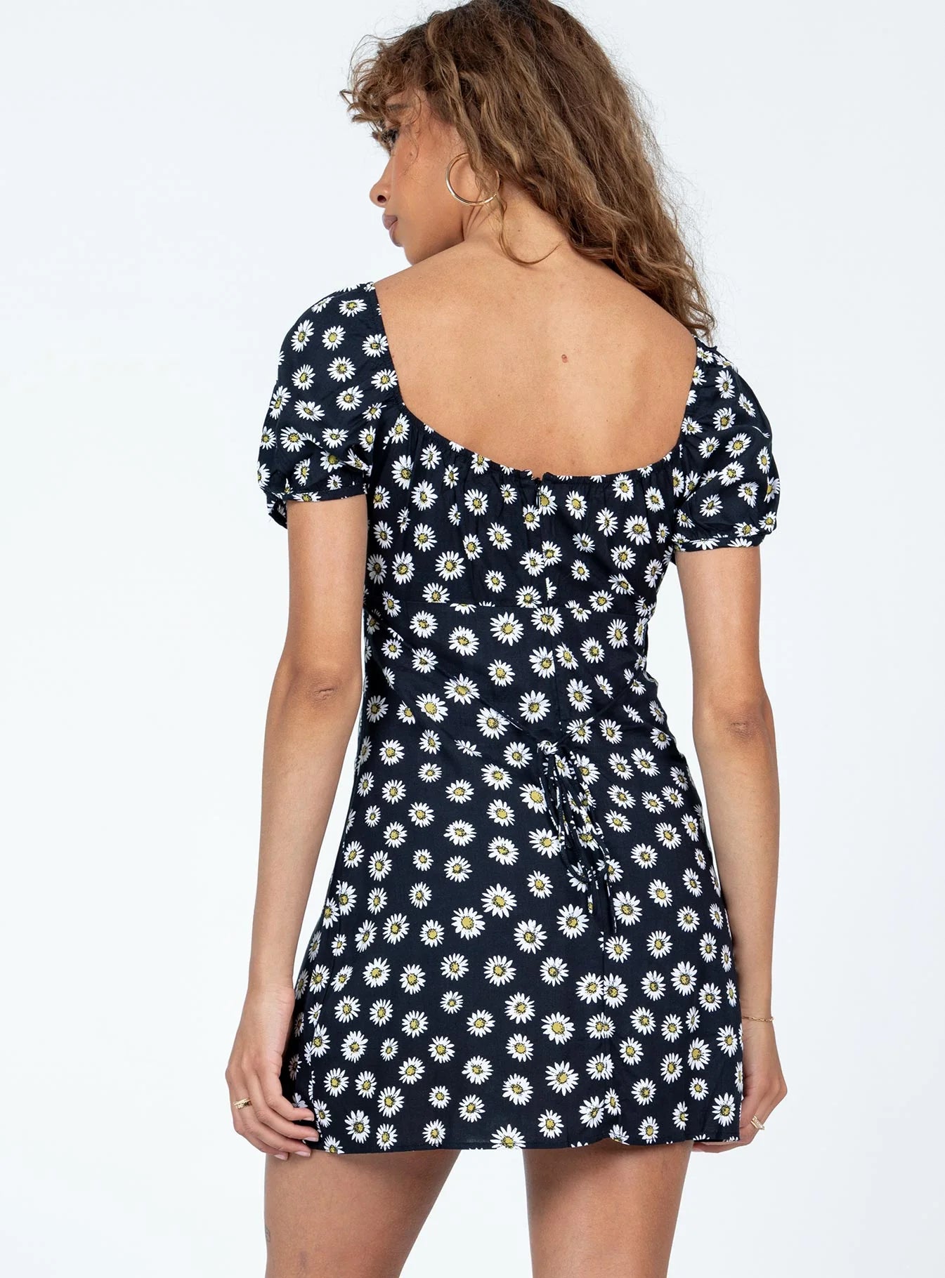 Motel Sasi Mini Dress Grunge Daisy Black