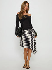 Sedonia Gathered Wrap Top Black