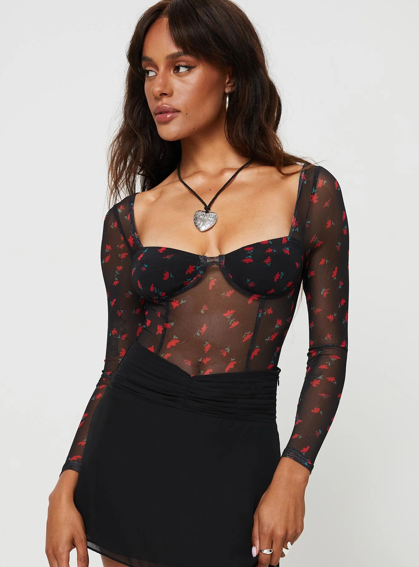 Lamaro Long Sleeve Bodysuit Black / Red Floral