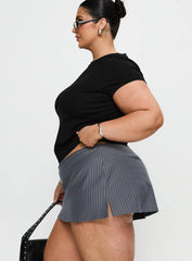 Can't Sleep Skort Charcoal Stripe Curve