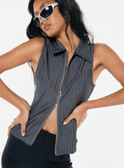 Cono Zip Up Top Grey
