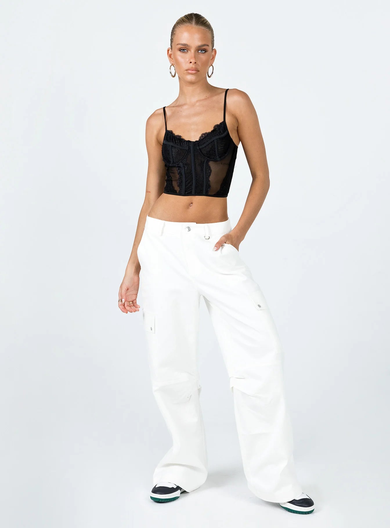 Brentwood Top Black