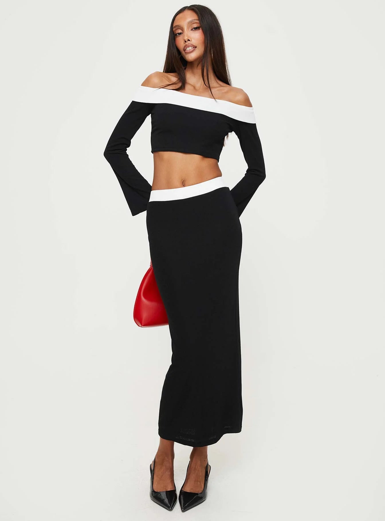 Lucretia Set Black / White