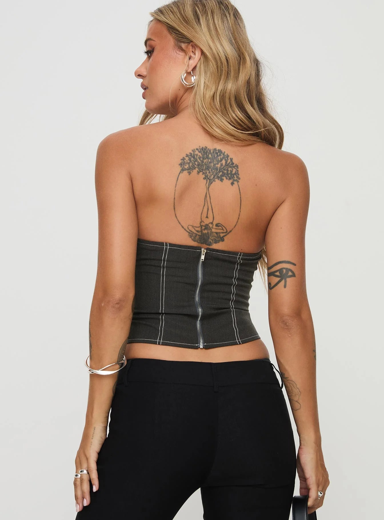 Vacke Strapless Top Grey