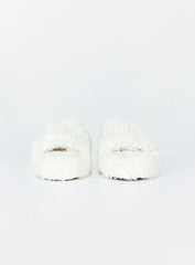 Payne Slippers White