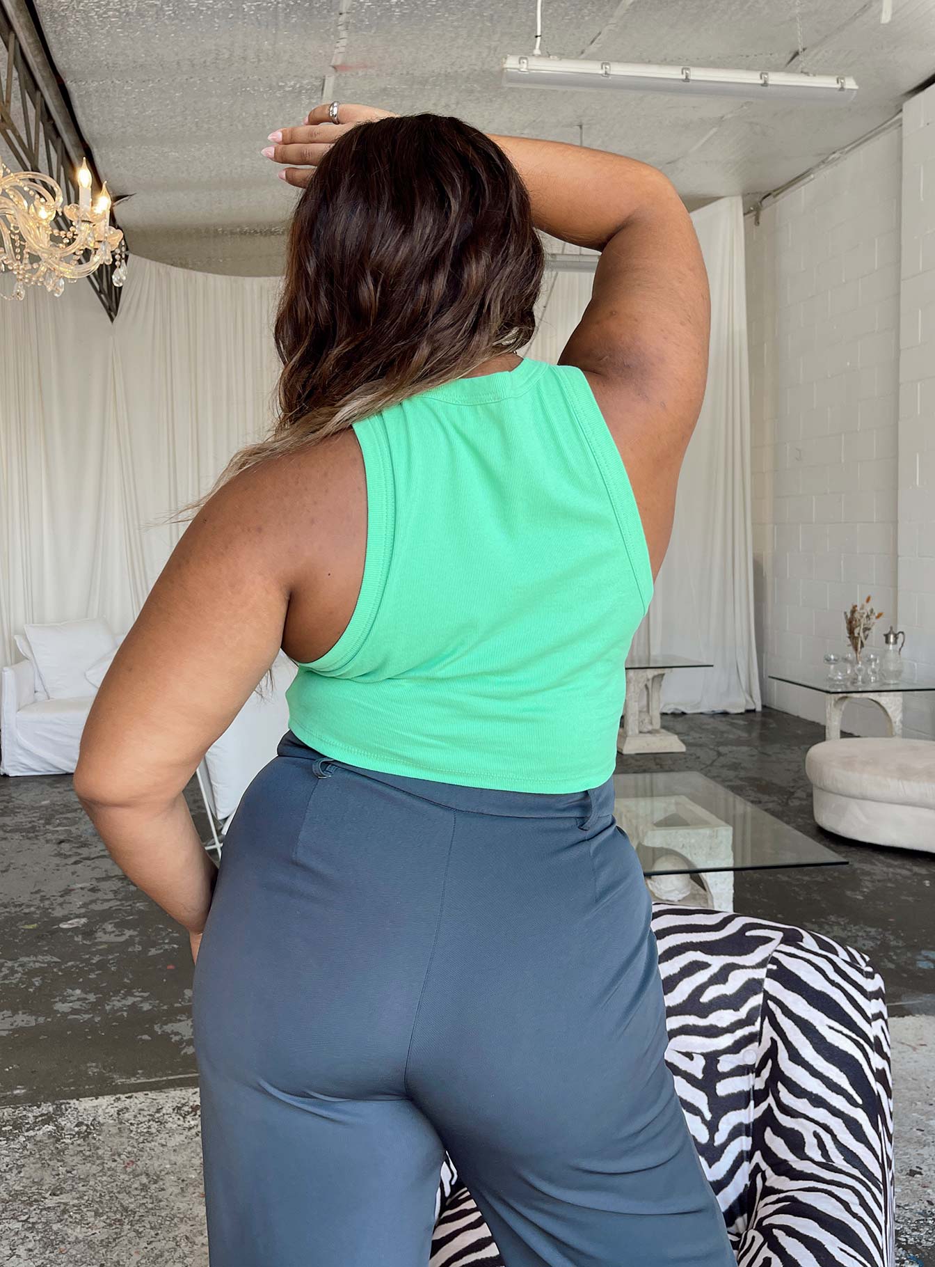 Classic Tank Top Green Curve