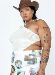 Avoca Top White Curve