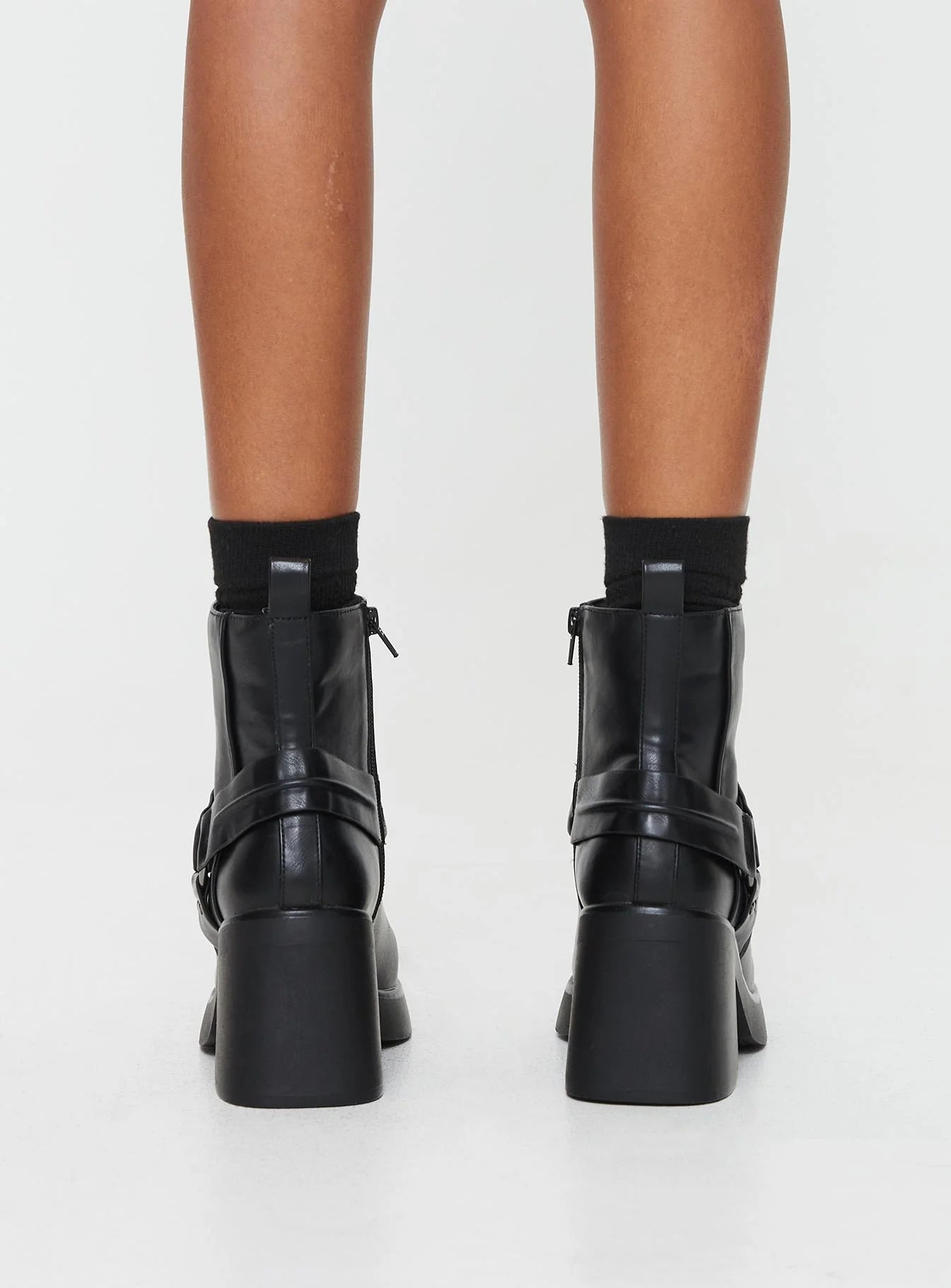 Bishop Boots Black