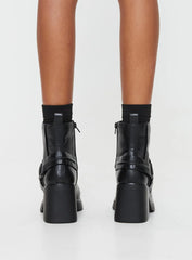 Bishop Boots Black