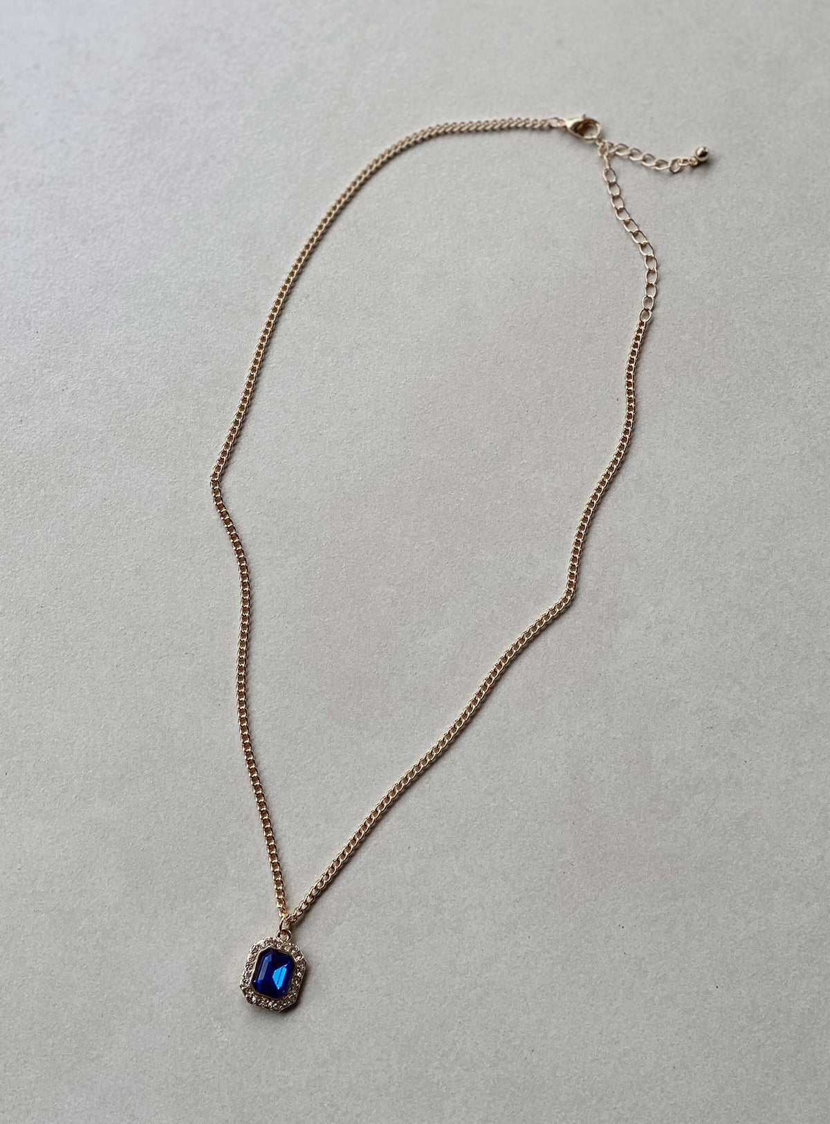 Maye Necklace Gold