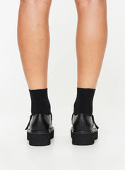 Raddix Flats Black