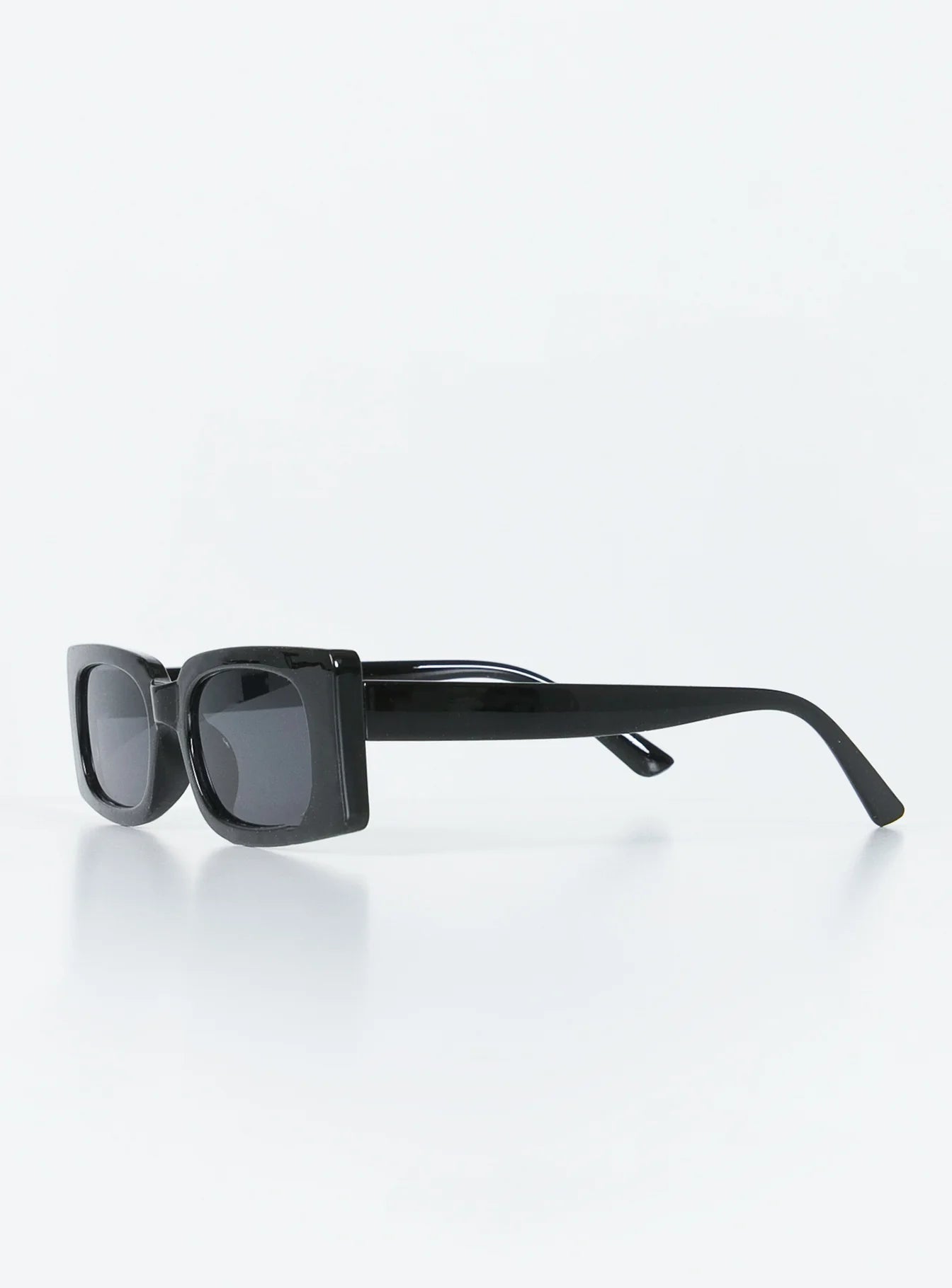 Cahill Sunglasses Black