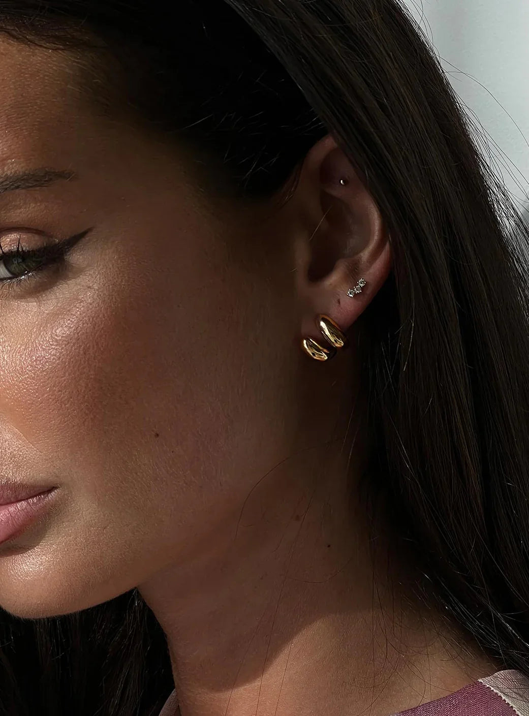 Yueh Earrings Gold