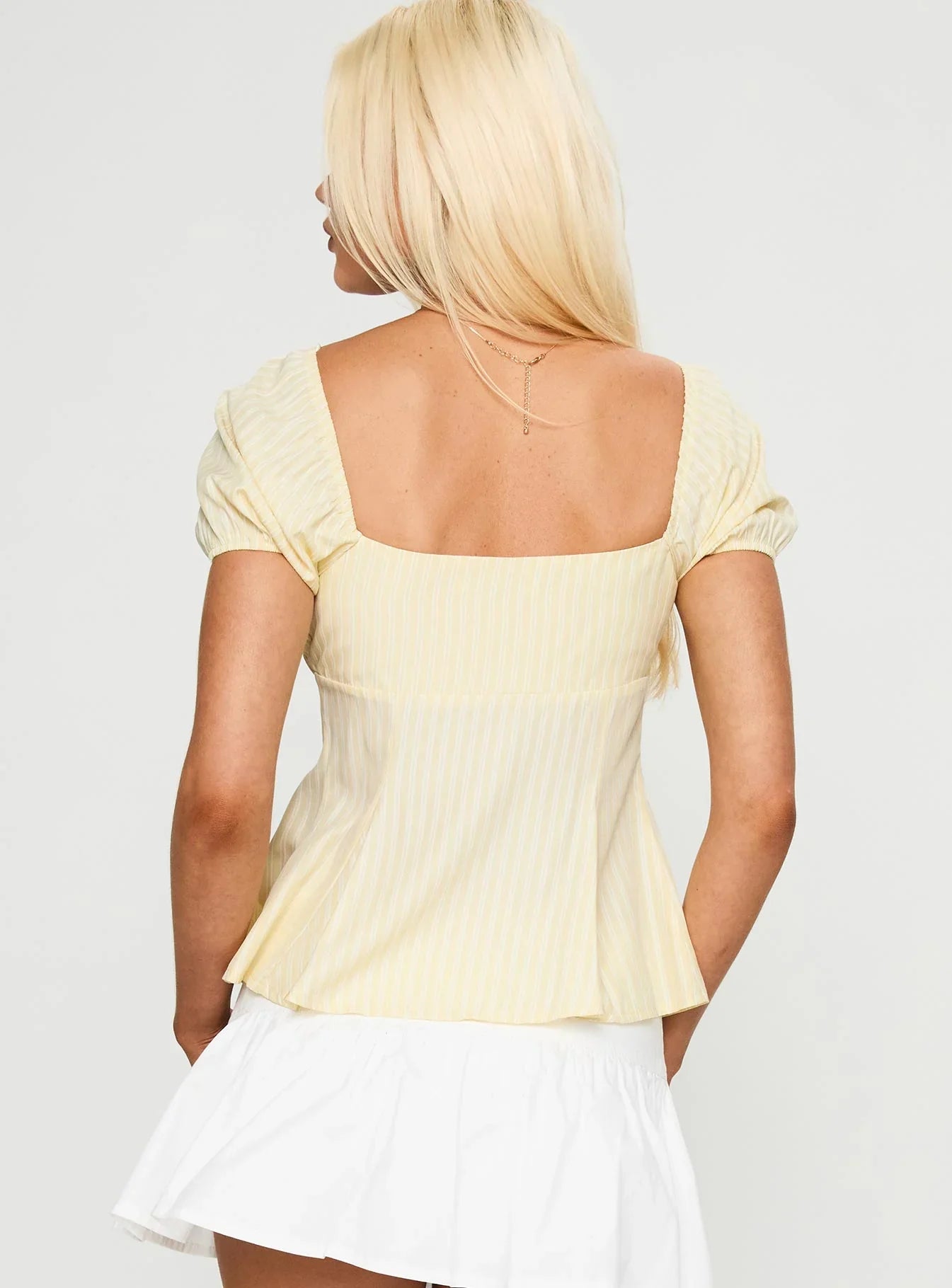 How To Fly Tie Detail Top Yellow
