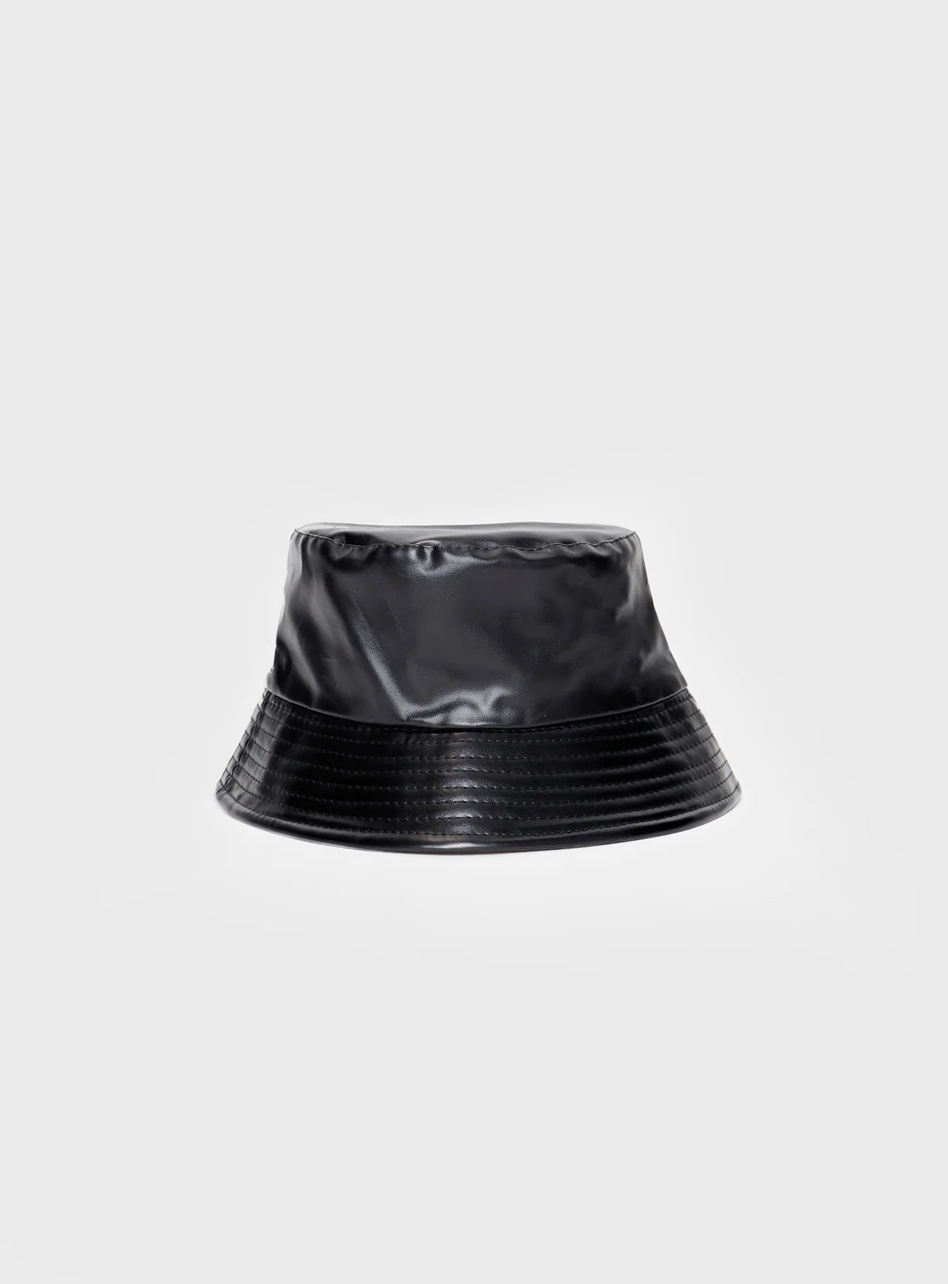 Avriel Faux Leather Hat Black