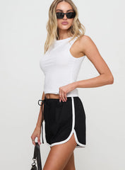 Tyrah Shorts Black