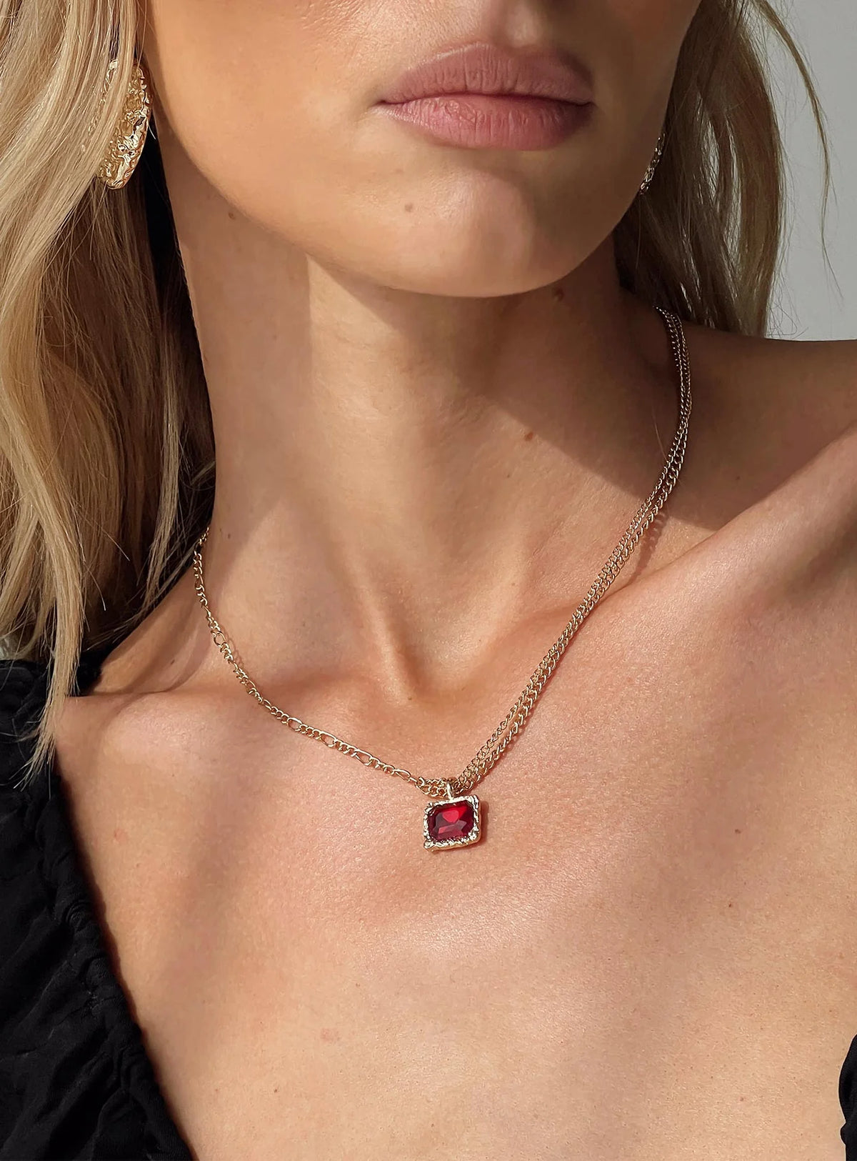 Astryd Necklace Gold