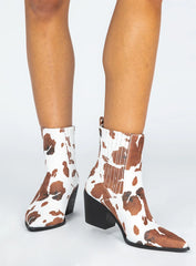 Molly Western Cow Boot