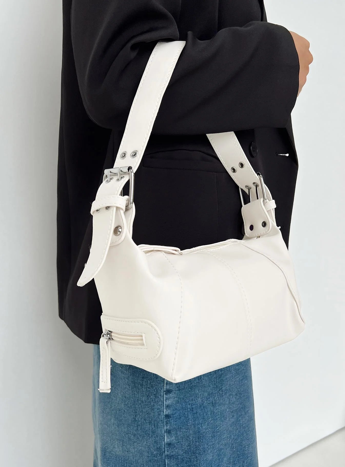 Zodiac Shoulder Bag Beige