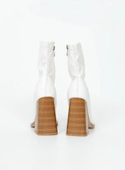 Izuka Ankle Boots White