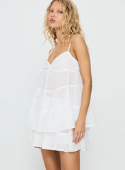 Rays Of Light Tiered Set White