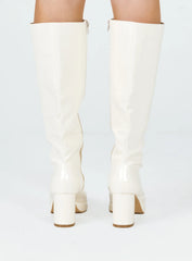 Marianne Boots Cream