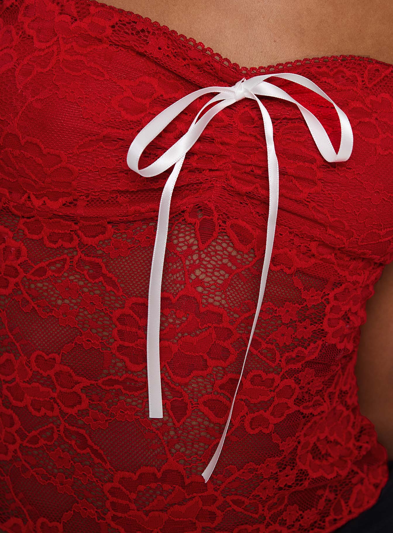 Winnick Strapless Lace Top Red