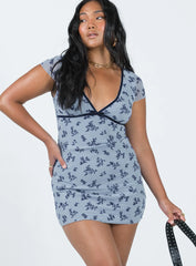 Motel Evilia Dress Light Blue Black Botanist Flocking