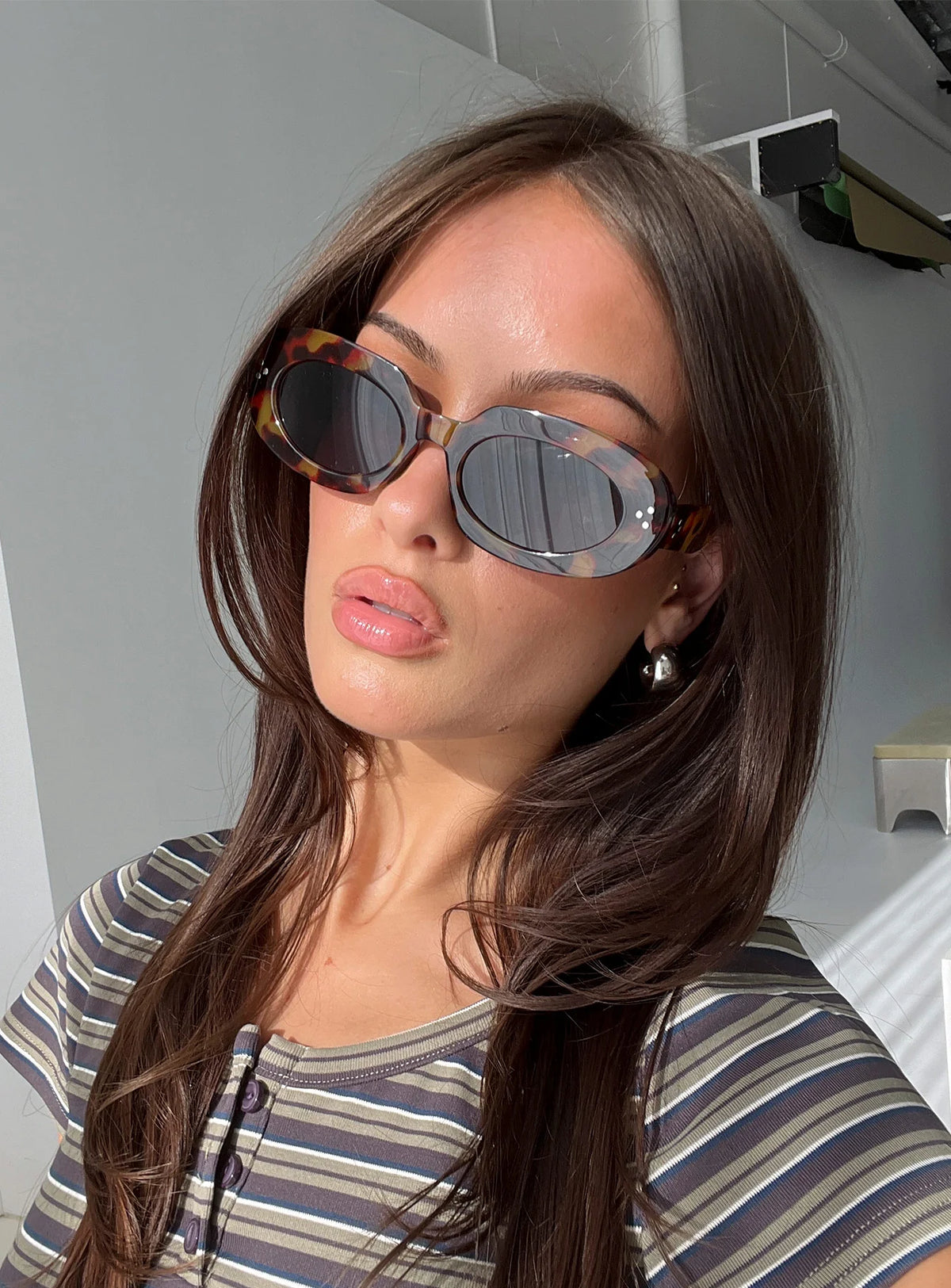 Best Shot Oval Sunglasses Tort / Black