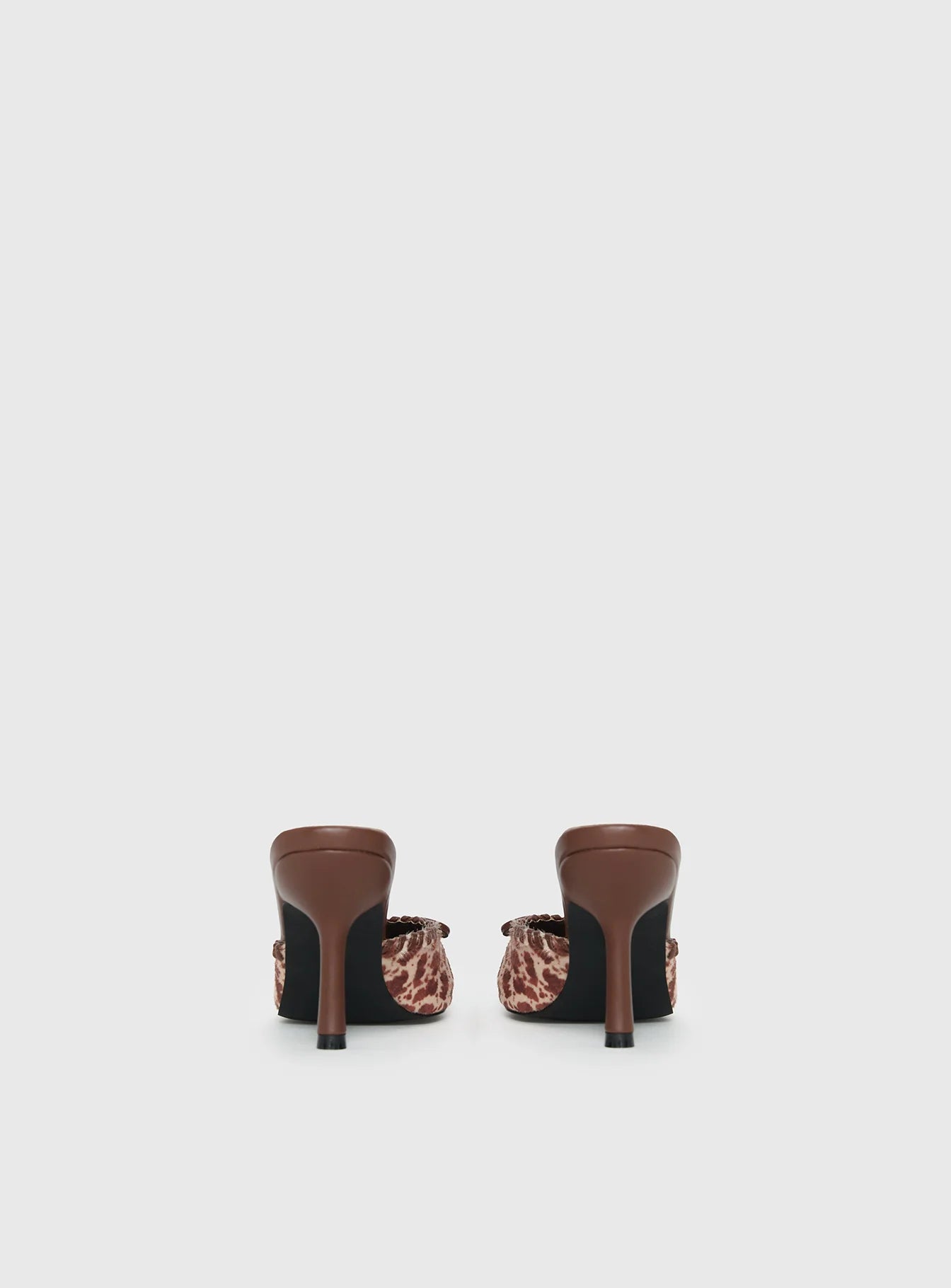 Boardroom Pointed Toe Heels Caramel Cow