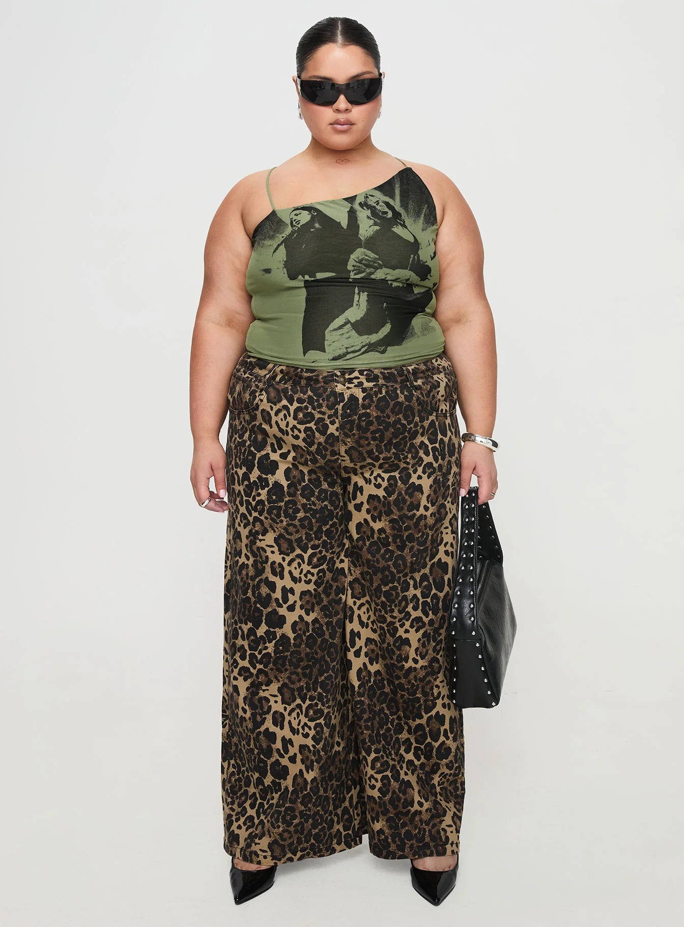 Miekie Top Green Curve