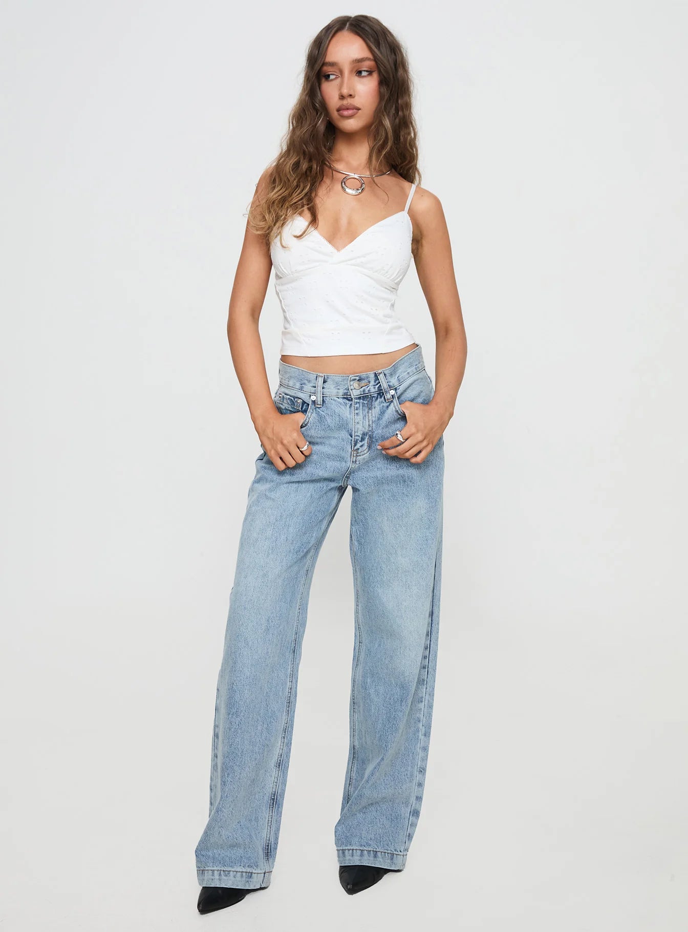 Plantain Top White