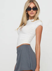 Izzy Top Off White