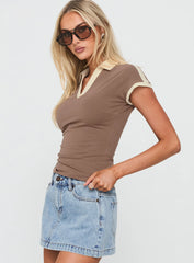 Nuvora Contrast Collared Top Brown