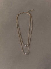 Levine Pearl Necklace Gold / White