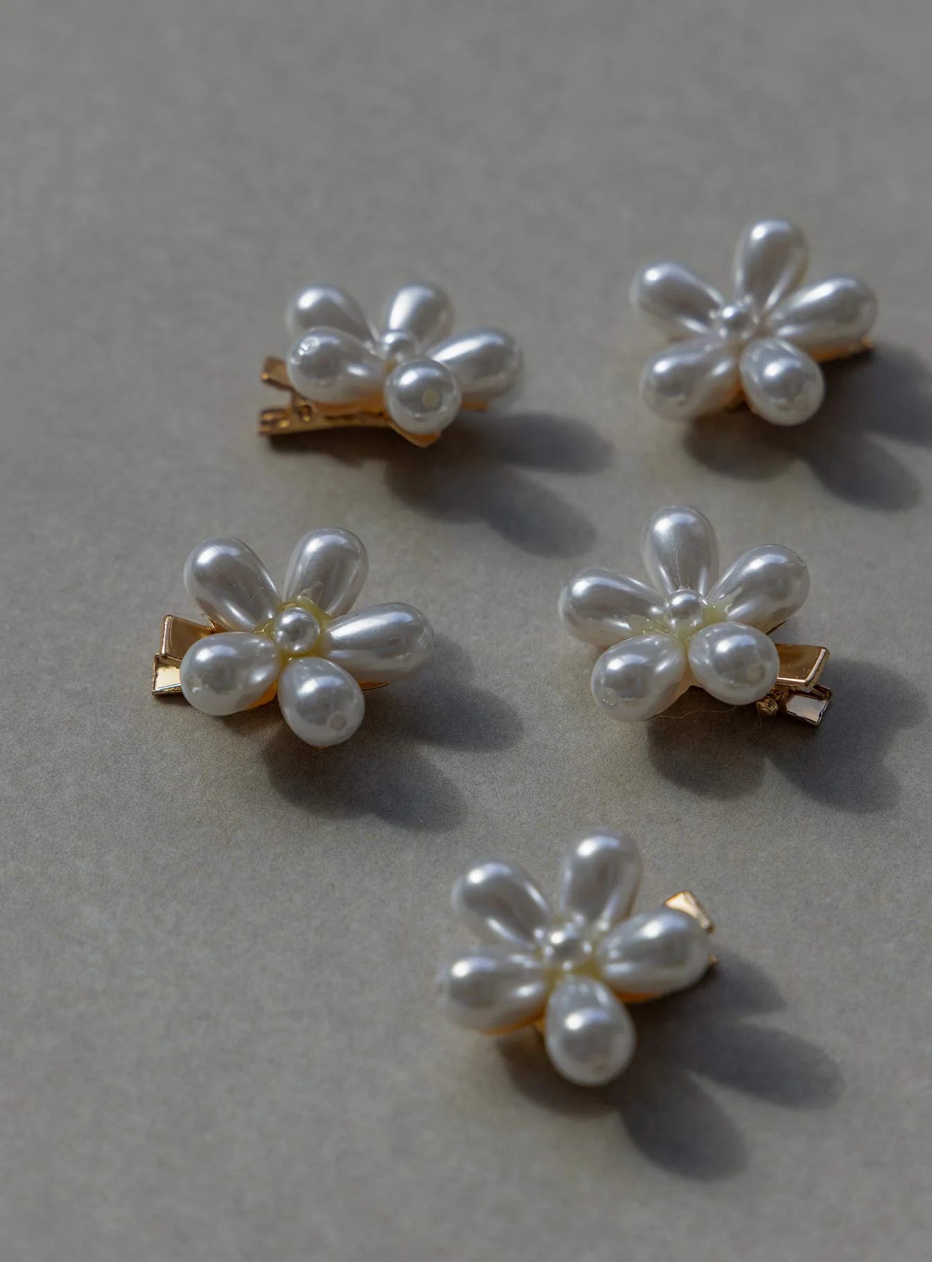 Hammond Flower Hair Clip Pack White